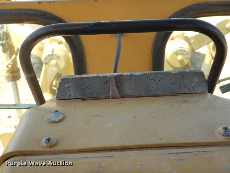 image for item KI9694 1980 Caterpillar 120G  motor grader