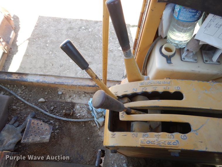 image for item KI9694 1980 Caterpillar 120G  motor grader