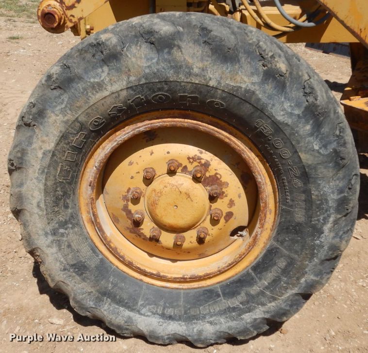 image for item KI9694 1980 Caterpillar 120G  motor grader