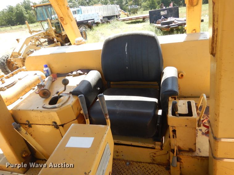 image for item KI9695 1978 Caterpillar D8K  dozer
