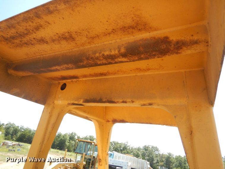 image for item KI9695 1978 Caterpillar D8K  dozer