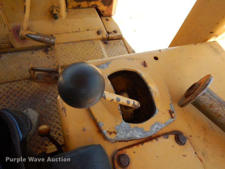 image for item KI9695 1978 Caterpillar D8K  dozer