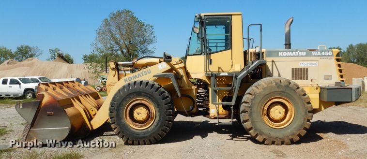 image for item KI9696 2000 Komatsu WA450  wheel loader