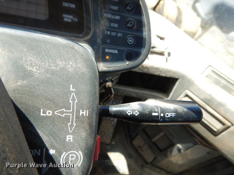 image for item KI9696 2000 Komatsu WA450  wheel loader