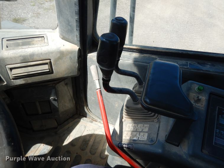 image for item KI9696 2000 Komatsu WA450  wheel loader