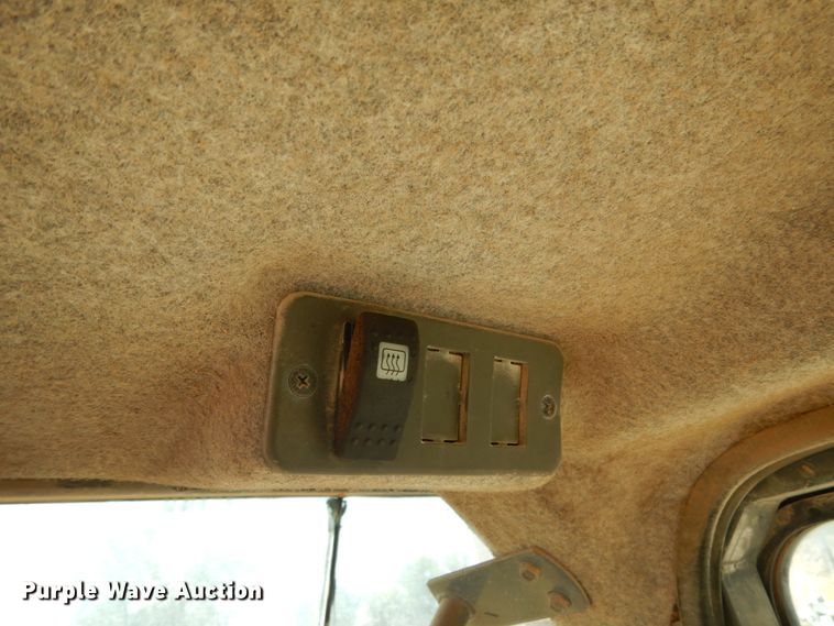 image for item KI9696 2000 Komatsu WA450  wheel loader