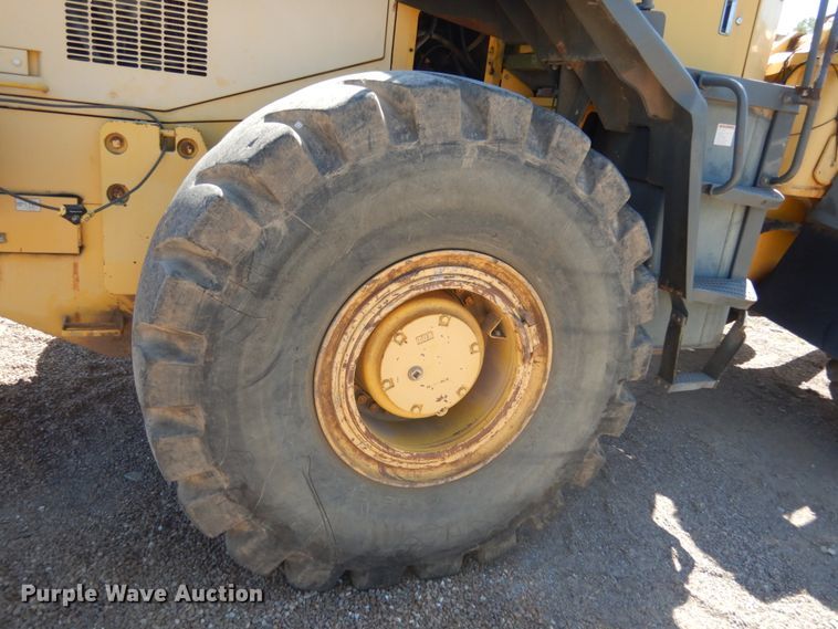 image for item KI9696 2000 Komatsu WA450  wheel loader