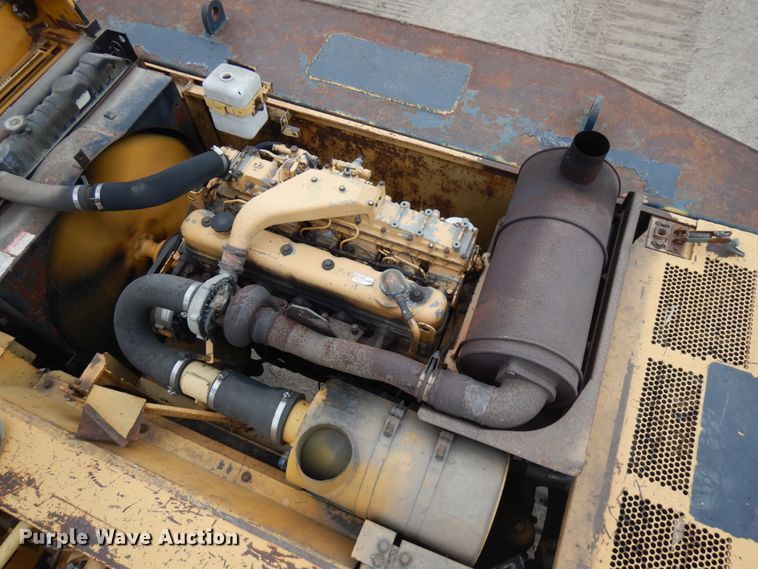 image for item KK9044 1991 Komatsu PC300LC-5L  excavator