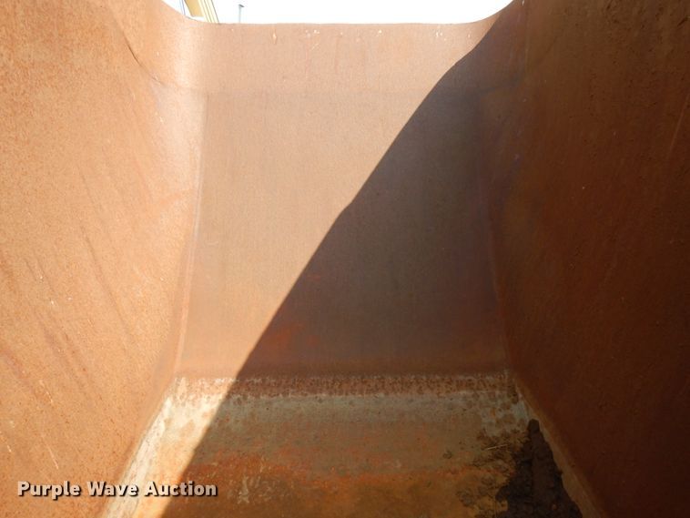 image for item KK9045 EBI  48" w excavator bucket