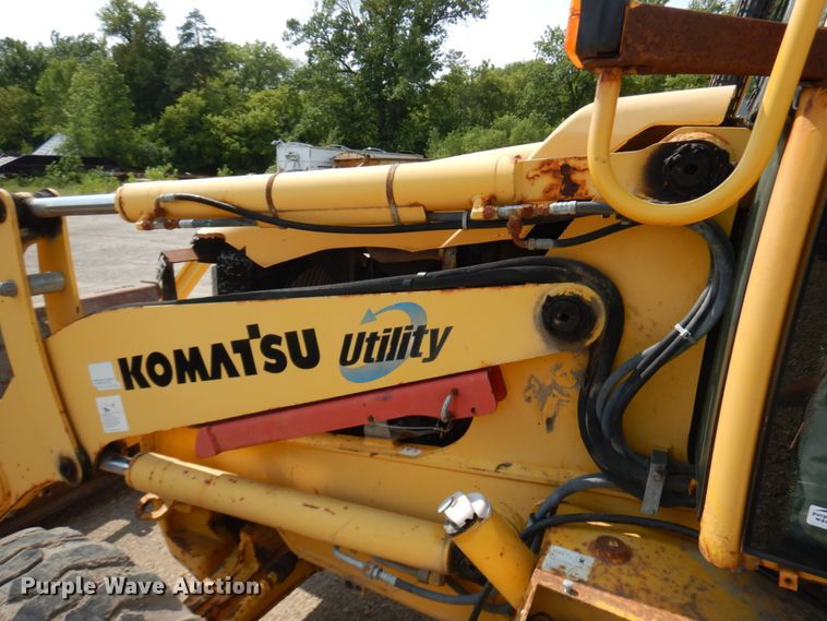 image for item KK9046 2000 Komatsu WB140  backhoe