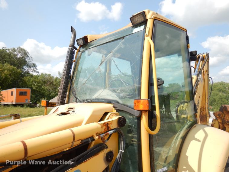 image for item KK9046 2000 Komatsu WB140  backhoe