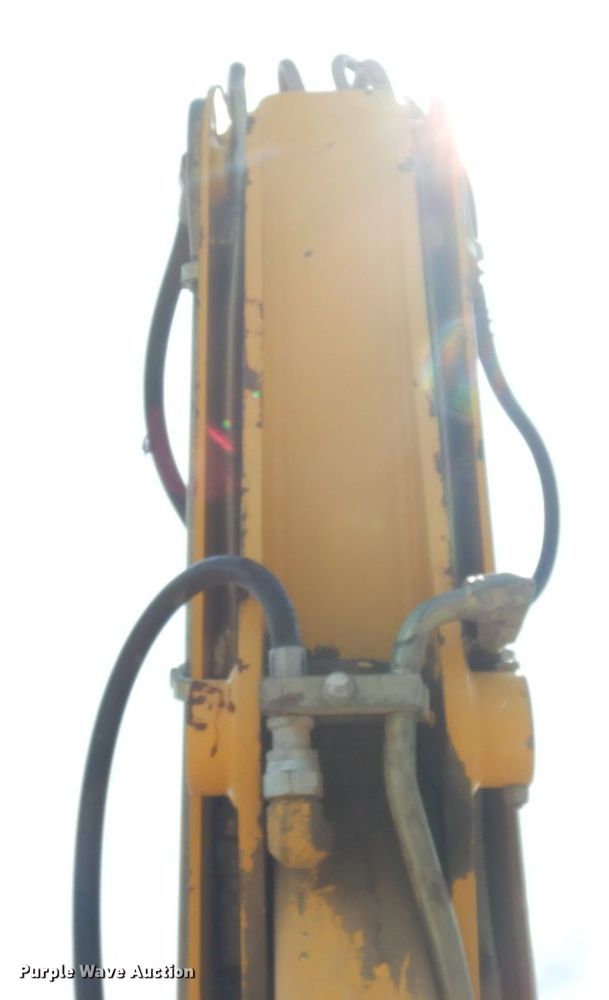 image for item KK9046 2000 Komatsu WB140  backhoe