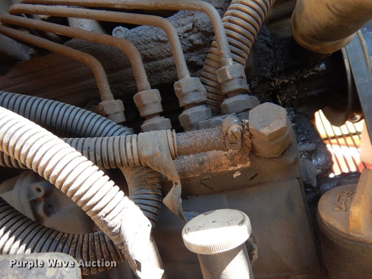 image for item KK9046 2000 Komatsu WB140  backhoe