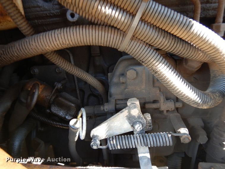 image for item KK9046 2000 Komatsu WB140  backhoe
