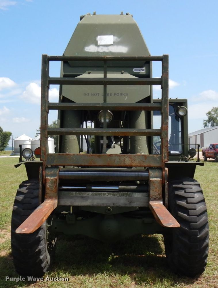 image for item KK9120 SkyTrak 6000M  telehandler