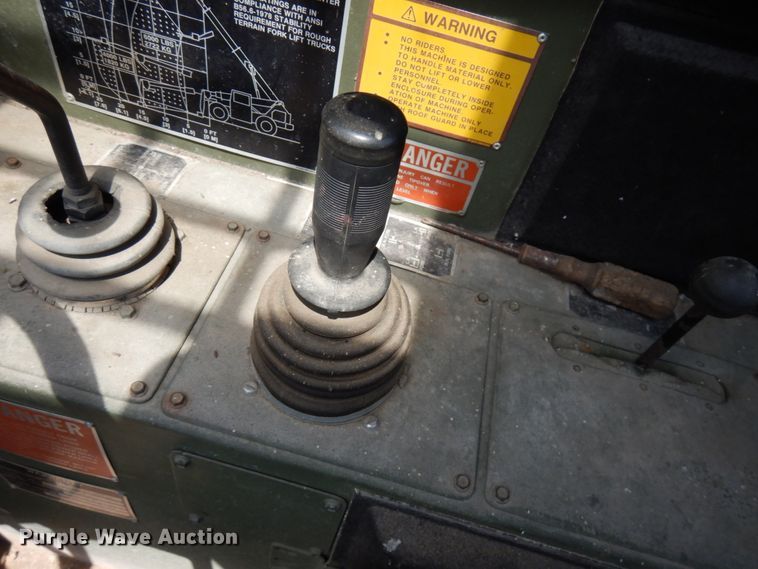 image for item KK9120 SkyTrak 6000M  telehandler