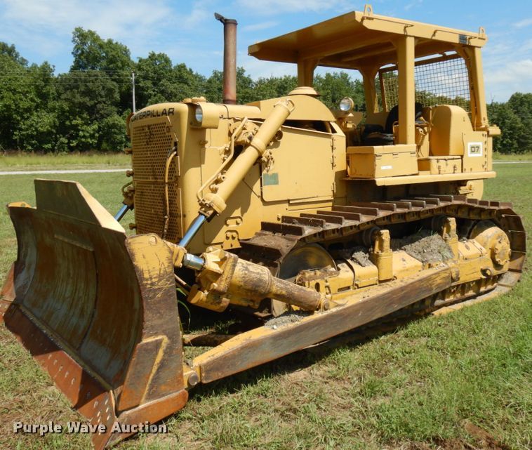 image for item KK9122 Caterpillar D7  dozer