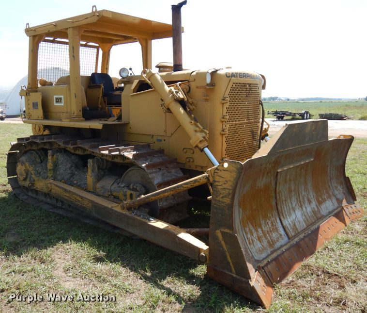 image for item KK9122 Caterpillar D7  dozer