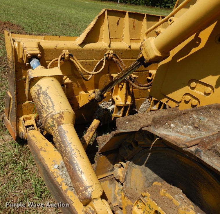 image for item KK9122 Caterpillar D7  dozer