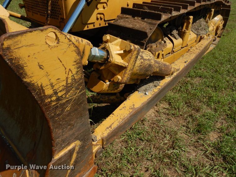 image for item KK9122 Caterpillar D7  dozer