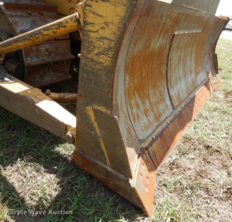 image for item KK9122 Caterpillar D7  dozer