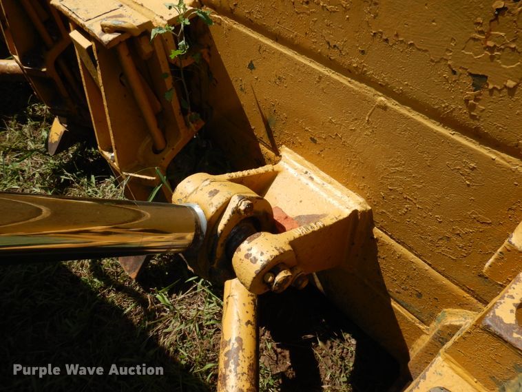 image for item KK9122 Caterpillar D7  dozer