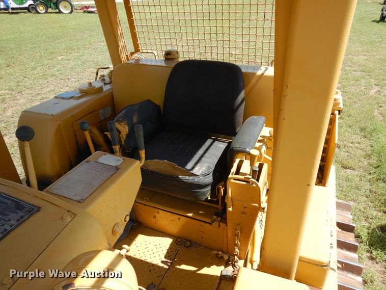 image for item KK9122 Caterpillar D7  dozer