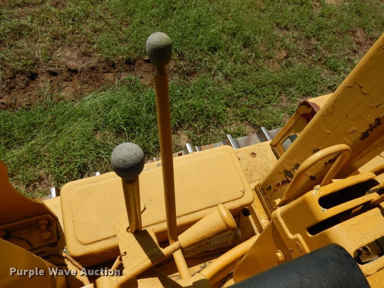 image for item KK9122 Caterpillar D7  dozer