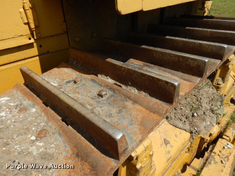 image for item KK9122 Caterpillar D7  dozer