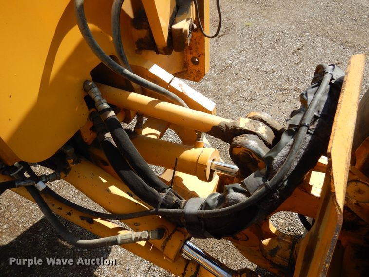 image for item KK9123 2002 Volvo G726  VHP motor grader