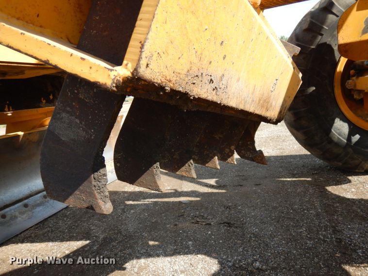 image for item KK9123 2002 Volvo G726  VHP motor grader