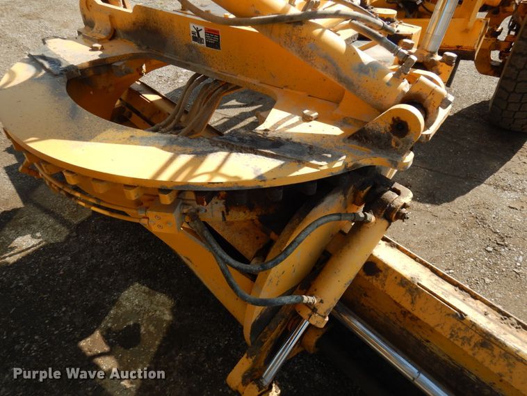 image for item KK9123 2002 Volvo G726  VHP motor grader