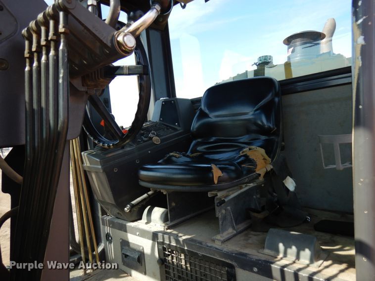 image for item KK9123 2002 Volvo G726  VHP motor grader