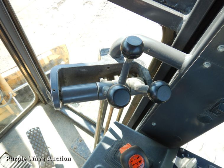 image for item KK9123 2002 Volvo G726  VHP motor grader