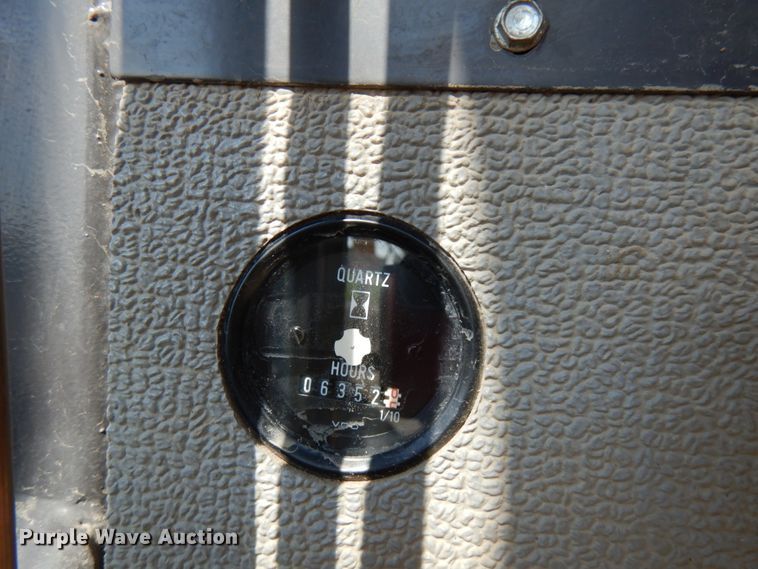 image for item KK9123 2002 Volvo G726  VHP motor grader