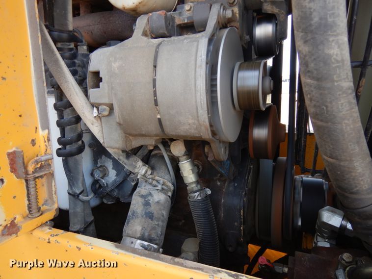 image for item KK9123 2002 Volvo G726  VHP motor grader