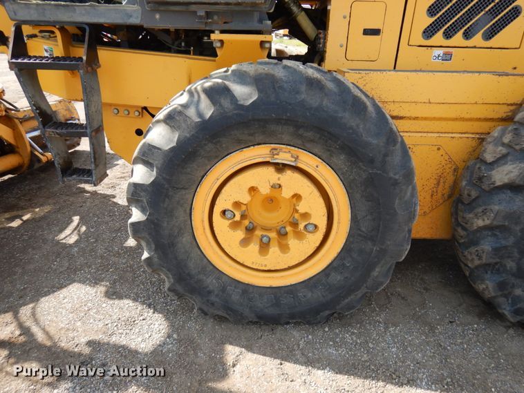 image for item KK9123 2002 Volvo G726  VHP motor grader