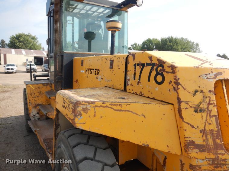 image for item KK9132 Hyster  forklift