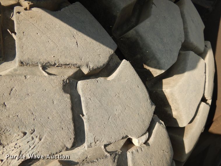 image for item KK9132 Hyster  forklift