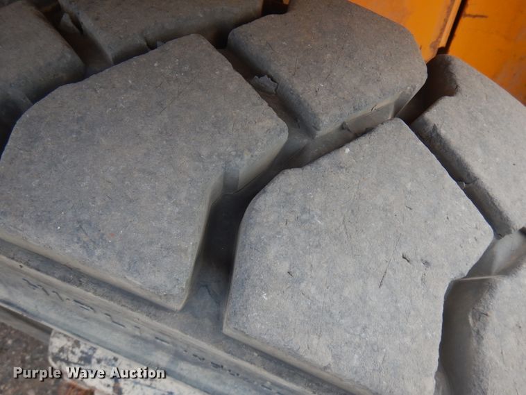 image for item KK9132 Hyster  forklift