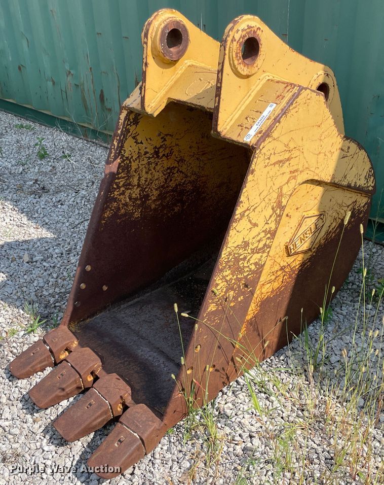 image for item KK9424 Adco 230H180  28" W excavator bucket