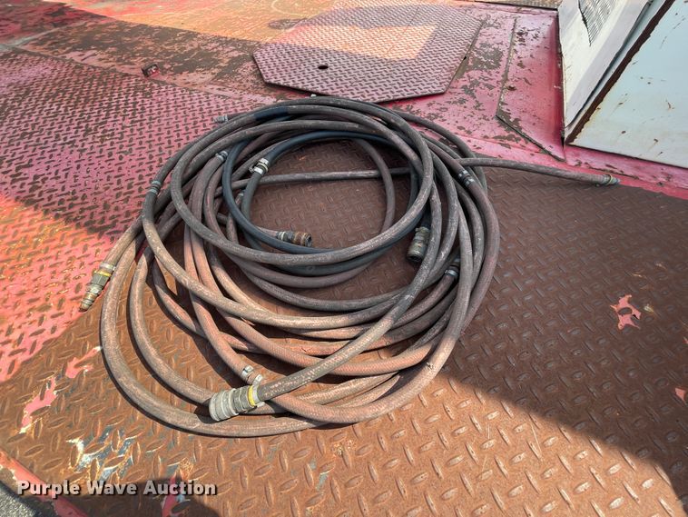 image for item KK9430 1981 FMC Link-Belt  crane