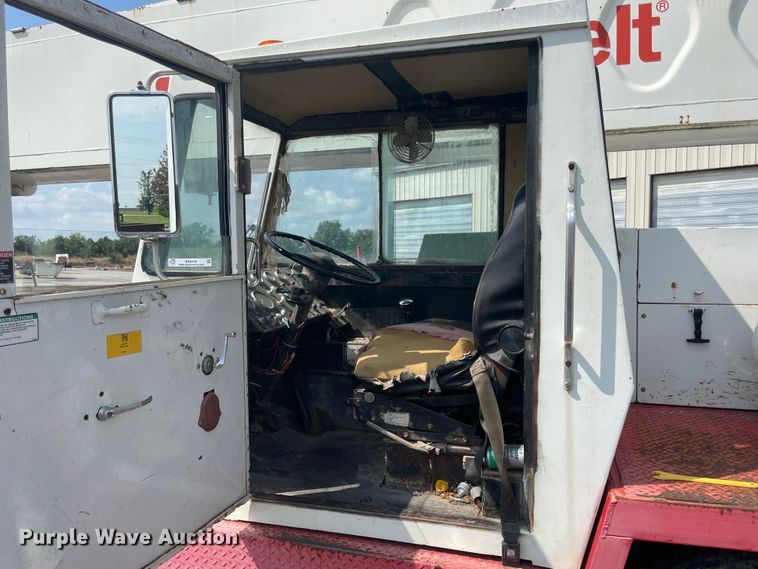 image for item KK9430 1981 FMC Link-Belt  crane