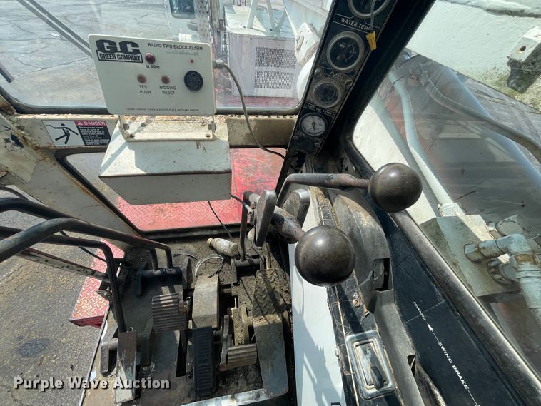 image for item KK9430 1981 FMC Link-Belt  crane