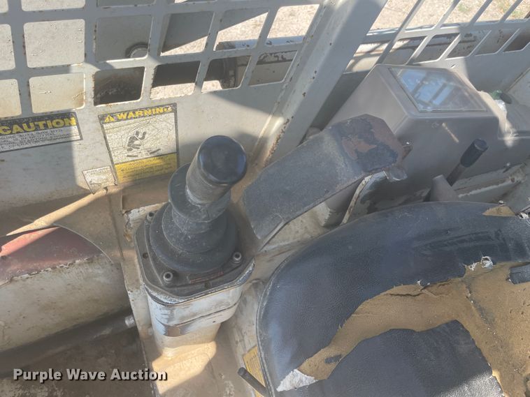 image for item KK9449 1999 Takeuchi TL126  tracked skid steer loader