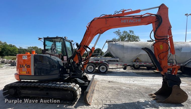 image for item KK9450 2013 Hitachi ZX85USBLC-3  mini excavator