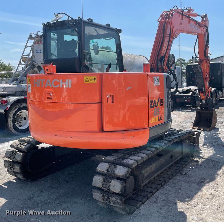 image for item KK9450 2013 Hitachi ZX85USBLC-3  mini excavator