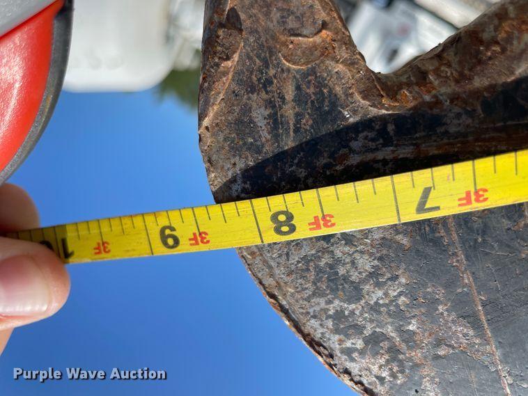 image for item KK9450 2013 Hitachi ZX85USBLC-3  mini excavator