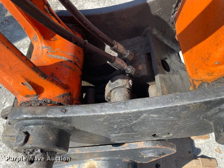 image for item KK9450 2013 Hitachi ZX85USBLC-3  mini excavator