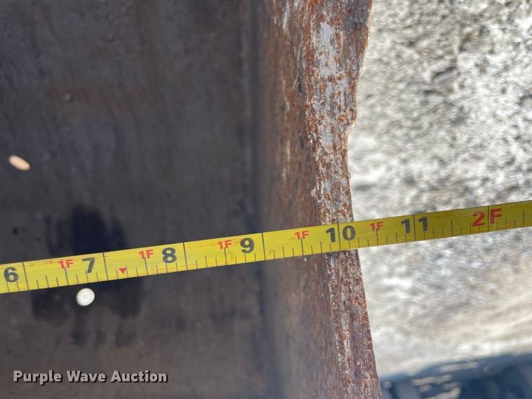 image for item KK9450 2013 Hitachi ZX85USBLC-3  mini excavator